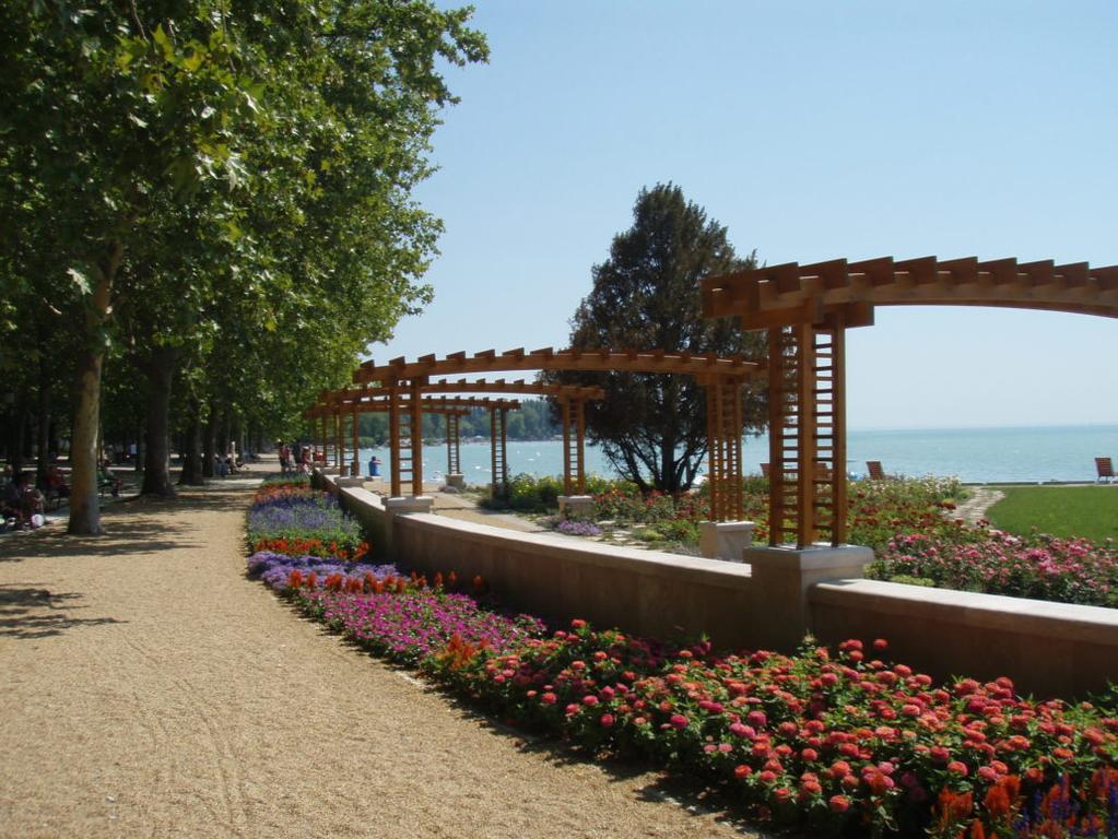 Holiday Exclusive Apartman Balatonfuered Balatonfüred Exterior foto
